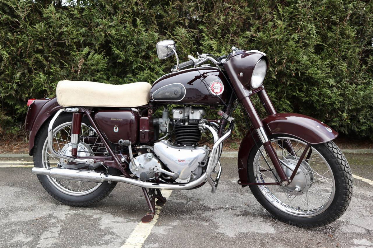 アリエル・ハントマスター1957 – We Sell Classic Bikes