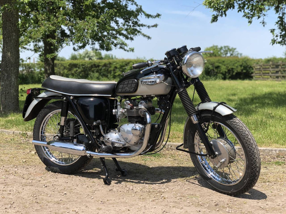 当時物　ビッグフィン　フランジセット　トライアンフ　T110 ENGLAND製 当時物ビッグフィンフランジセットトライアンフT110 ENGLAND製