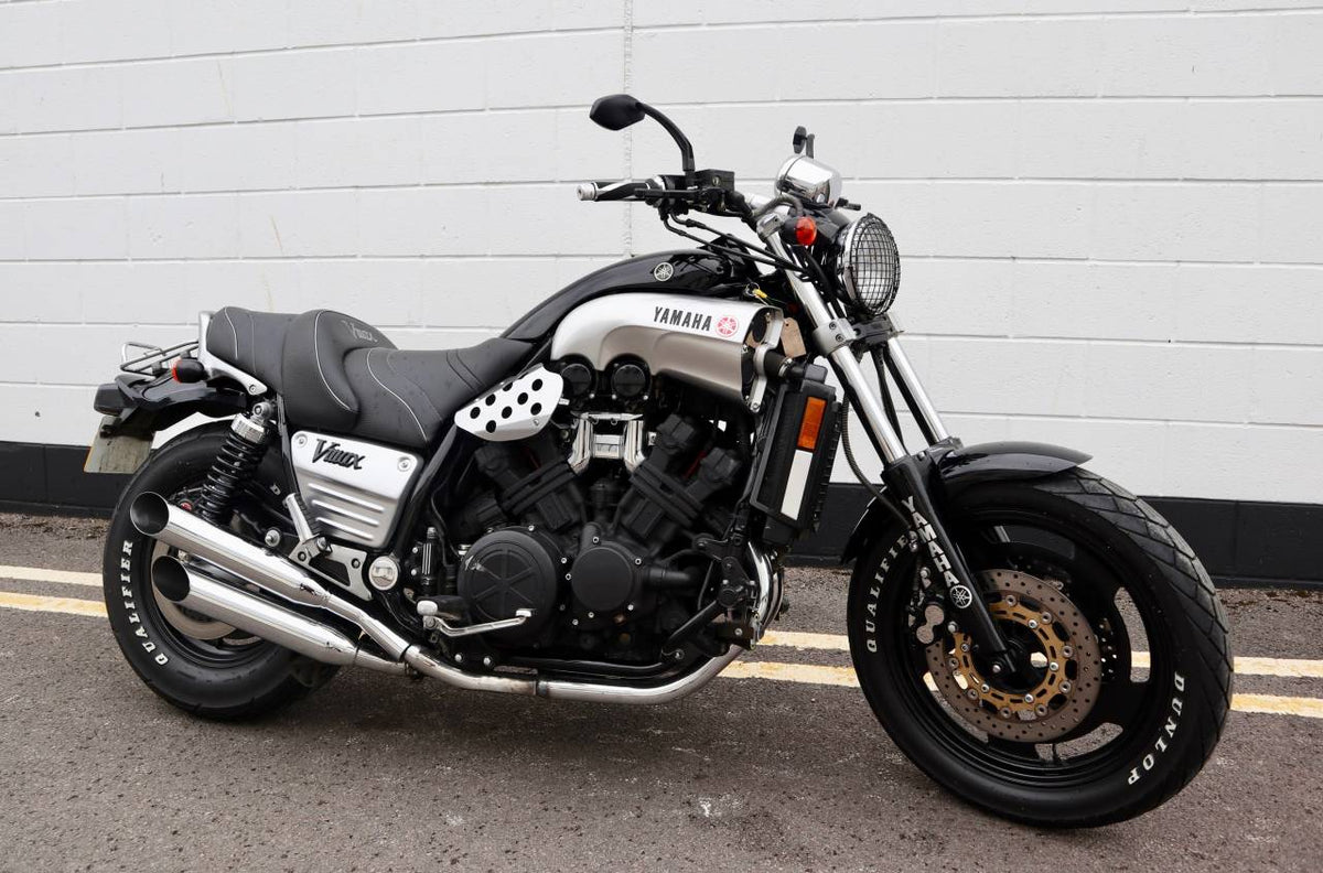 ヤマハVmaxフルパワー1998 – We Sell Classic Bikes