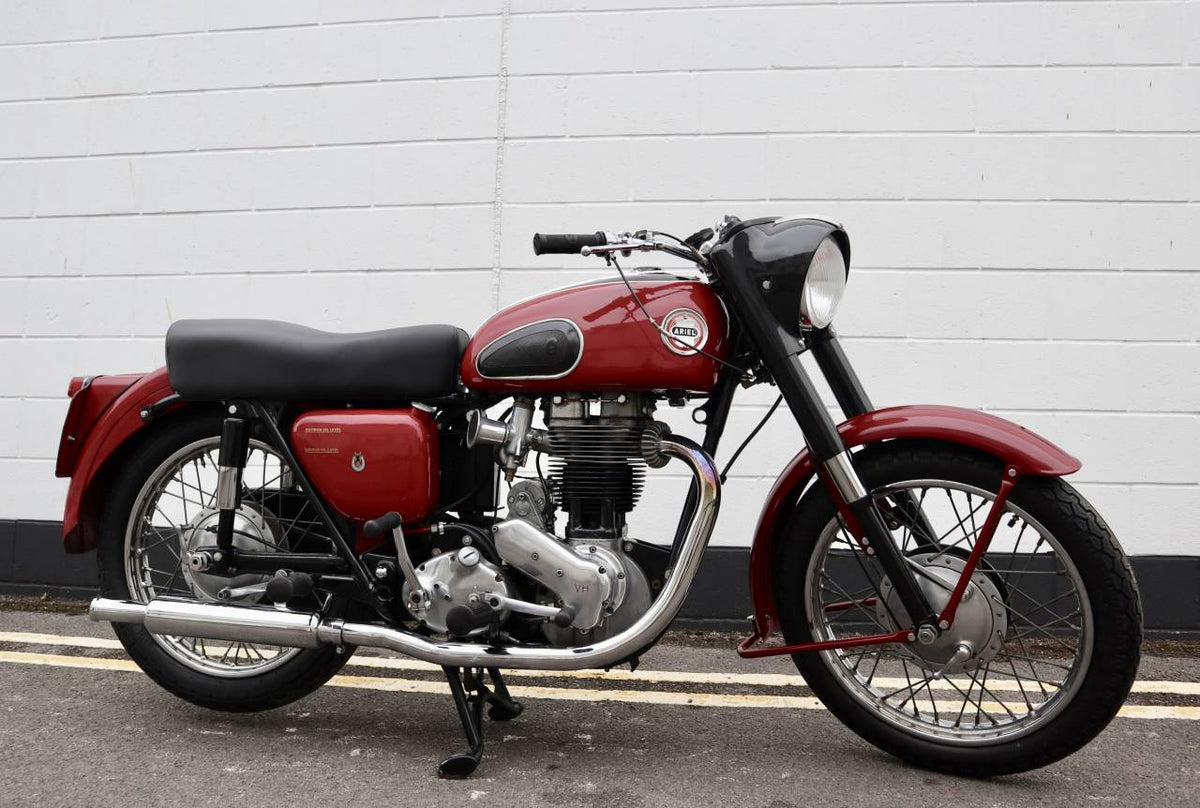 アリエルレッドハンター1957 – We Sell Classic Bikes