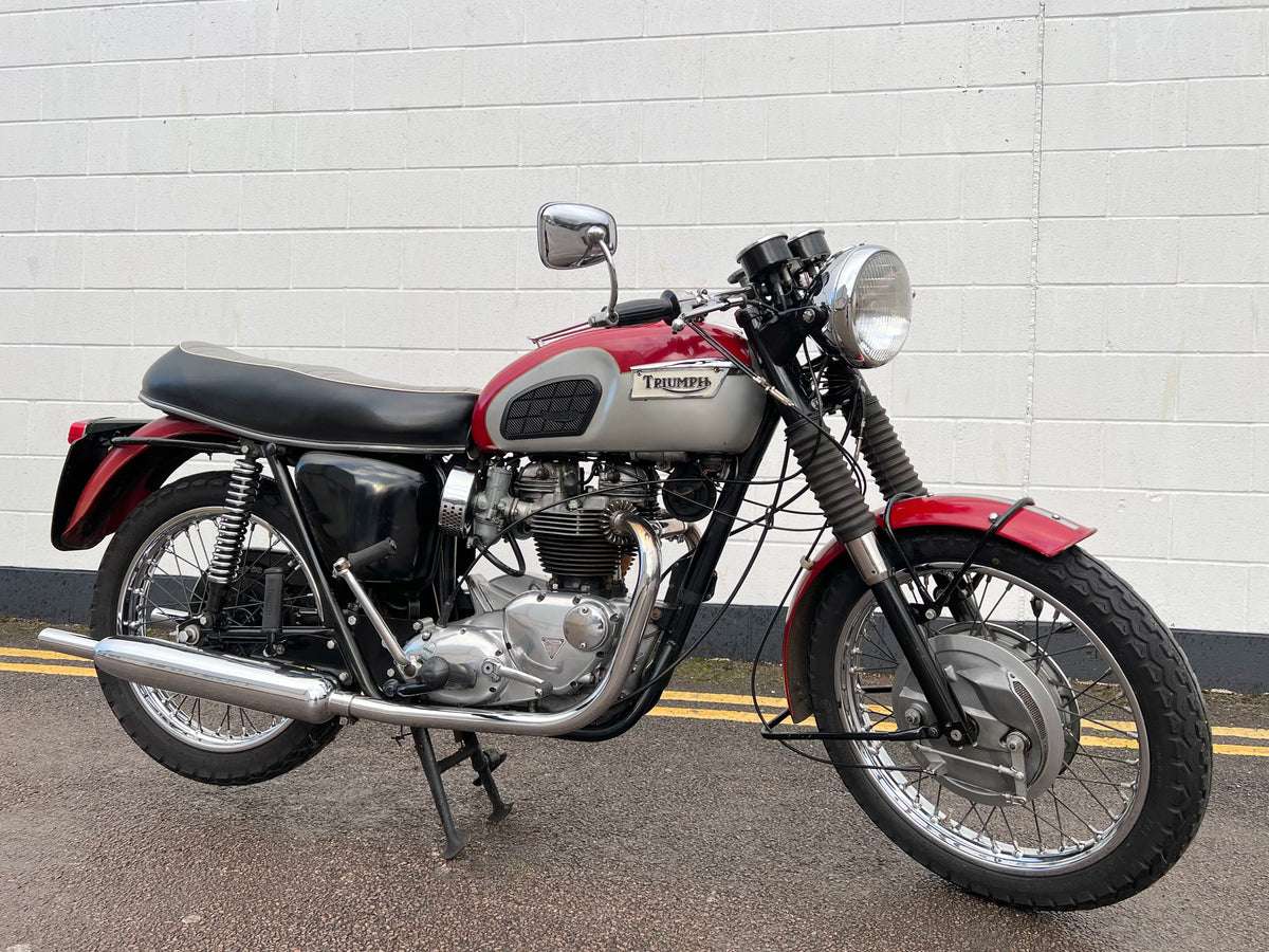 Triumph T120 Bonneville 650cc 1968 – We Sell Classic Bikes