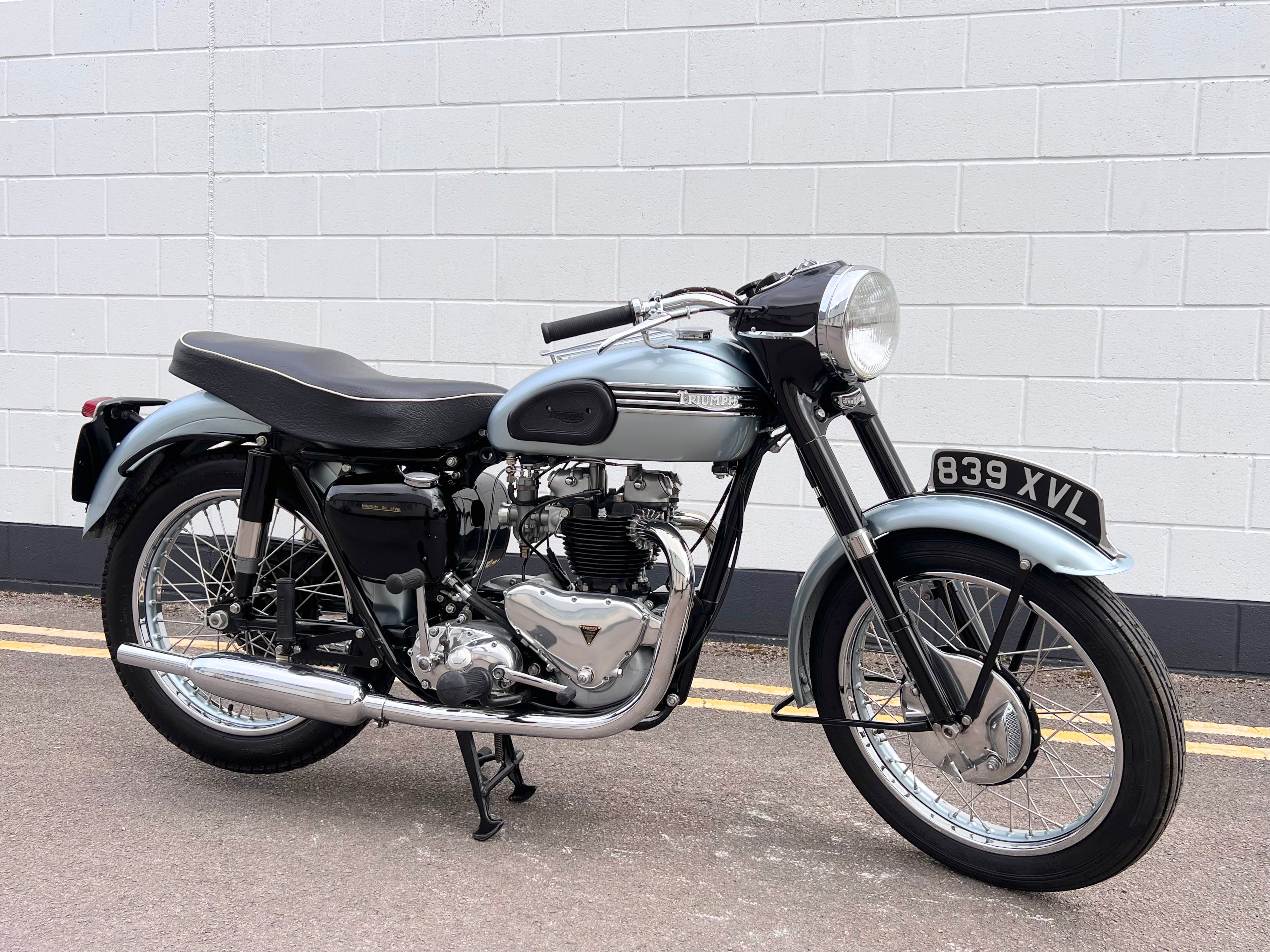 1955 top triumph t110