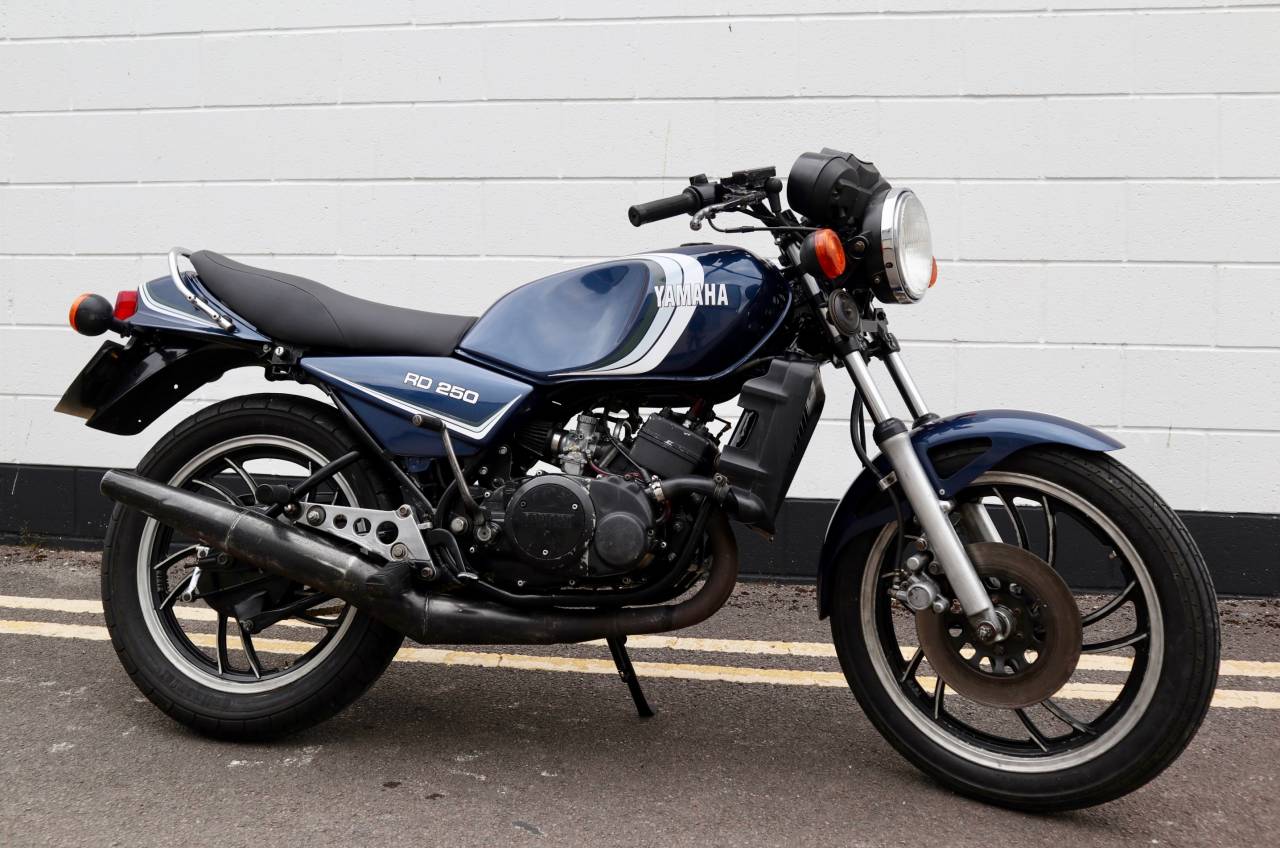 Yamaha rd250lc deals