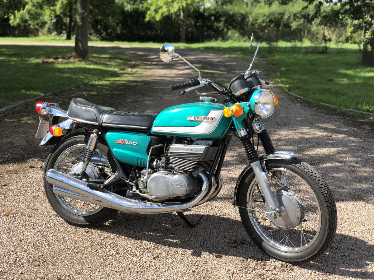 Suzuki GT380 1972 – We Sell Classic Bikes