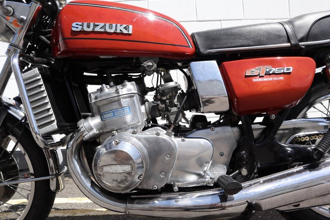 Suzuki GT750 1975 – We Sell Classic Bikes
