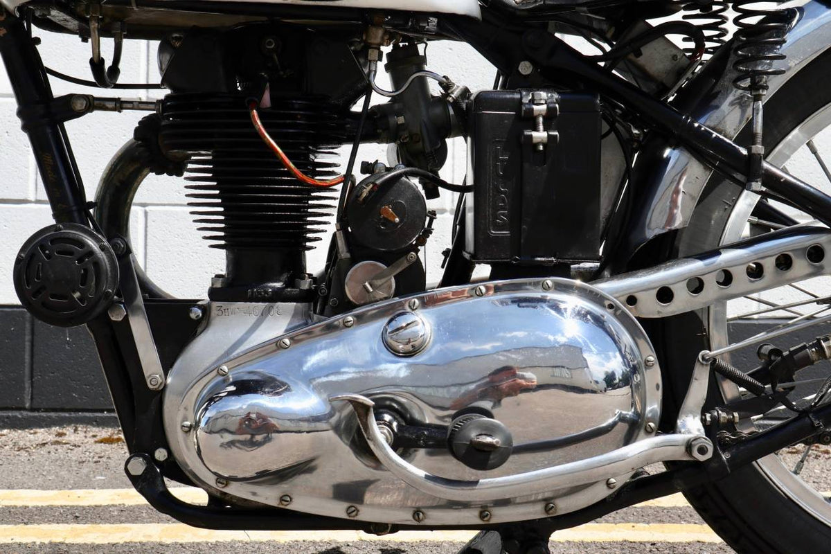Triumph 3HW 1939 – We Sell Classic Bikes