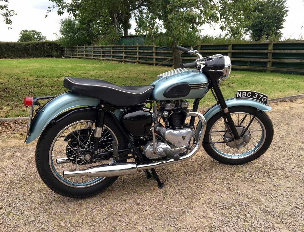 triumph-t110-1955-we-sell-classic-bikes