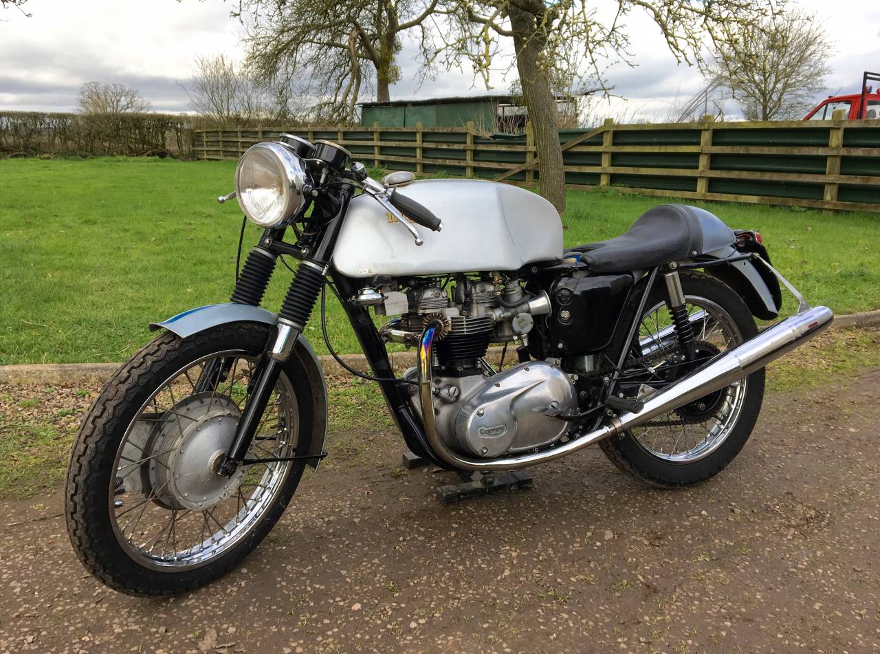 Triumph Thruxton Bonneville 1965 – We Sell Classic Bikes